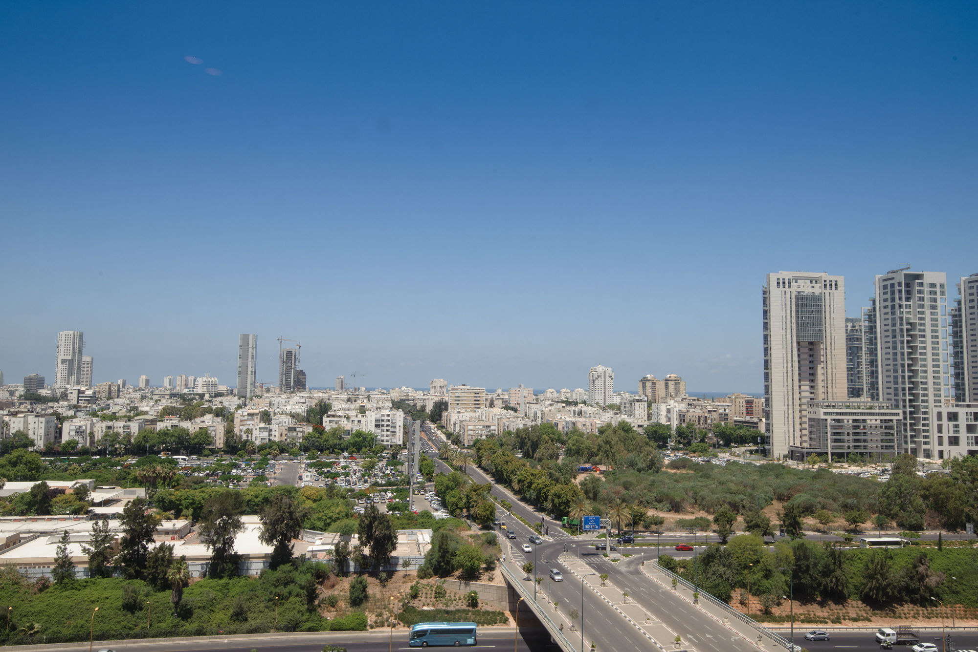 Leonardo City Tower Hotel Tel Aviv Exterior foto